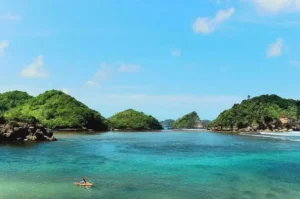Exotic Beaches in Malang Perfect for Refreshing the Mind and Creating Family Moments