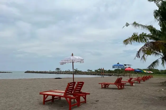 Akkarena Beach